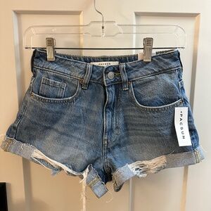 *NWT* PacSun Denim Mom Shorts
